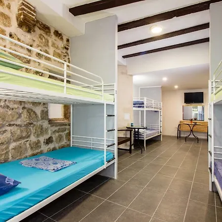 Guest House Meri بيت ضيافة